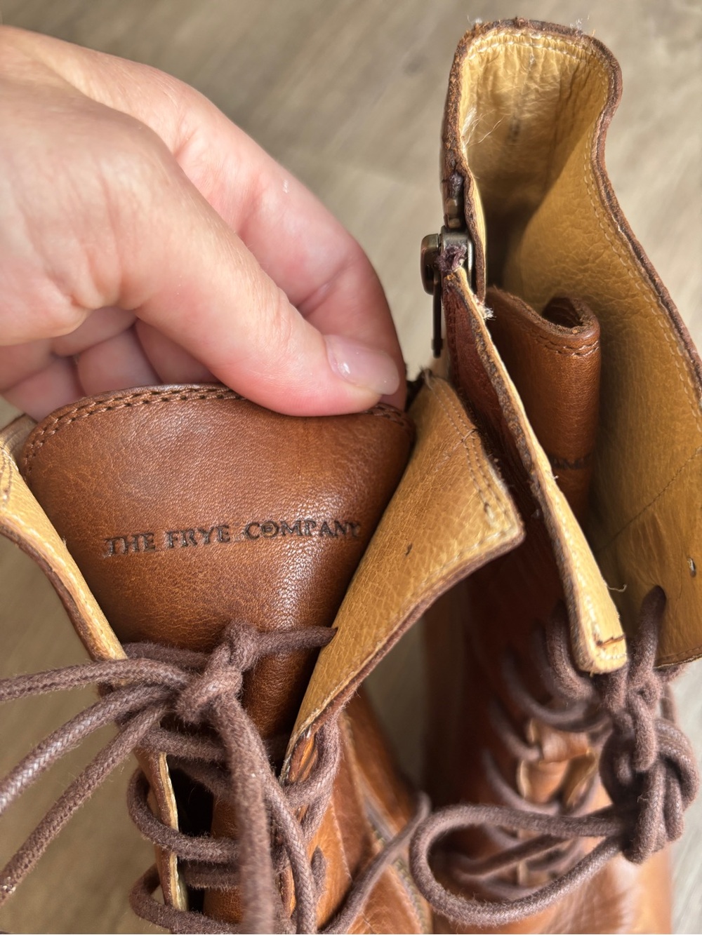 Frye Courtney lace-up ankle booties in Cognac Size 10 - Picture 6 of 8